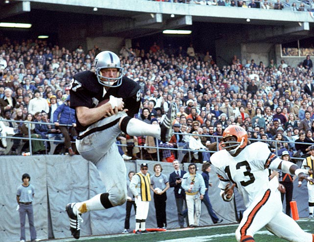 Raiders Hall of Fame Tight End Dave Casper To Join Global Football In Mexico